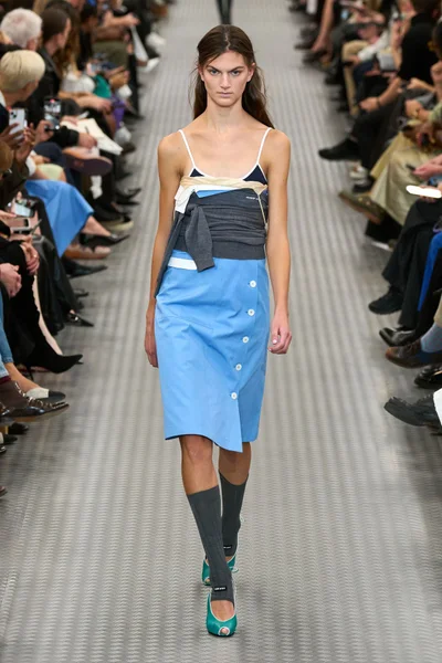 Look 55